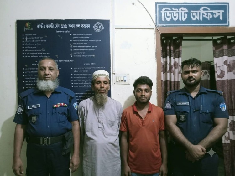 মেয়েকে ধর্ষণের অভিযোগে সৎ বাবা ও এক প্রতিবেশী যুবক আটক