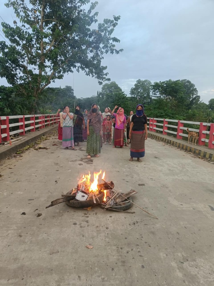 দ্বিতীয় দফায় অনির্দিষ্টকালের অবরোধ, বন্ধ সাজেক সড়কে যান চলাচল